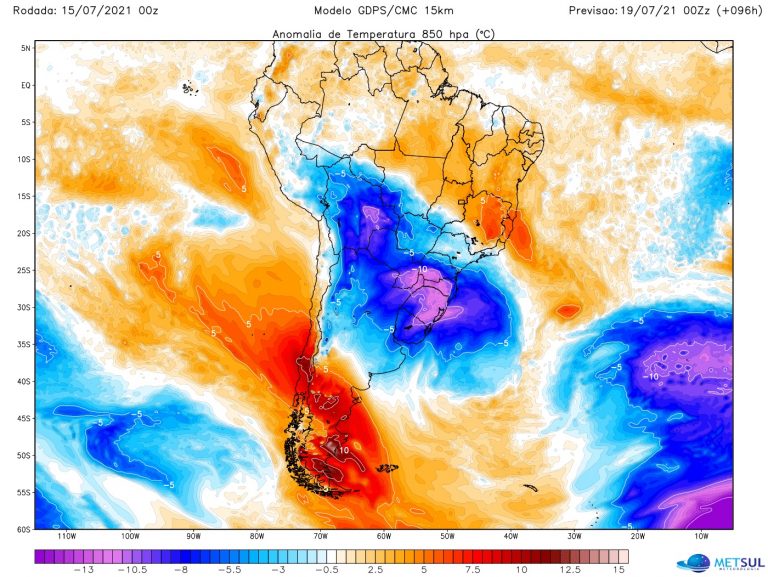 Forte massa de ar polar derrubará a temperatura no Brasil MetSul