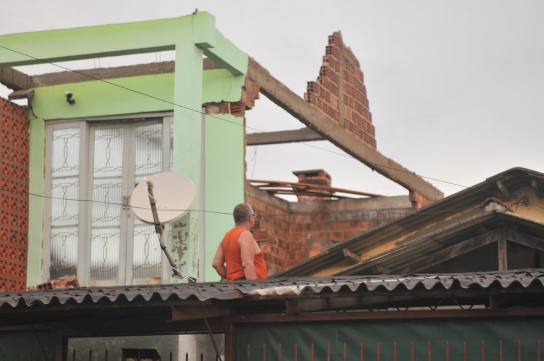 Emergência tristeza e destruição em Guaíba