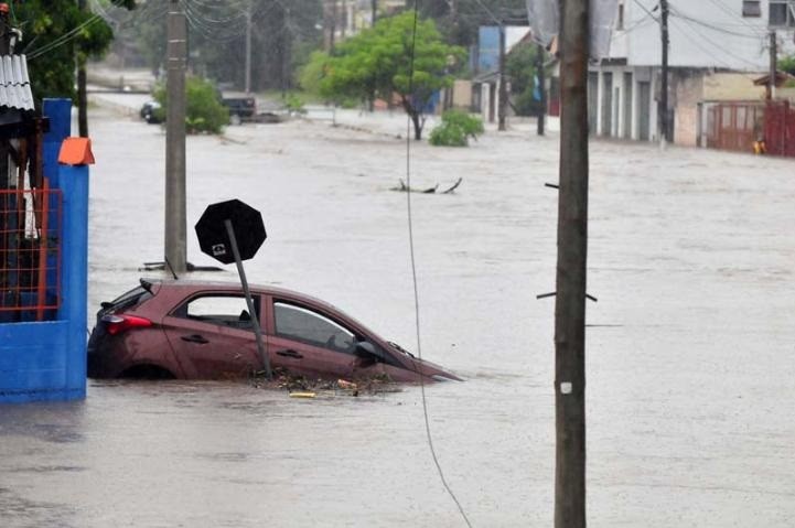 Porto Alegre teve maior chuva em 24h em novembro em 80 anos