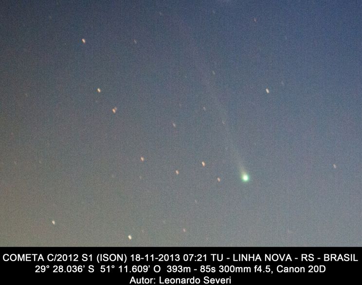Cometa ISON (C/2012 S1) fotografado no céu do Rio Grande do Sul