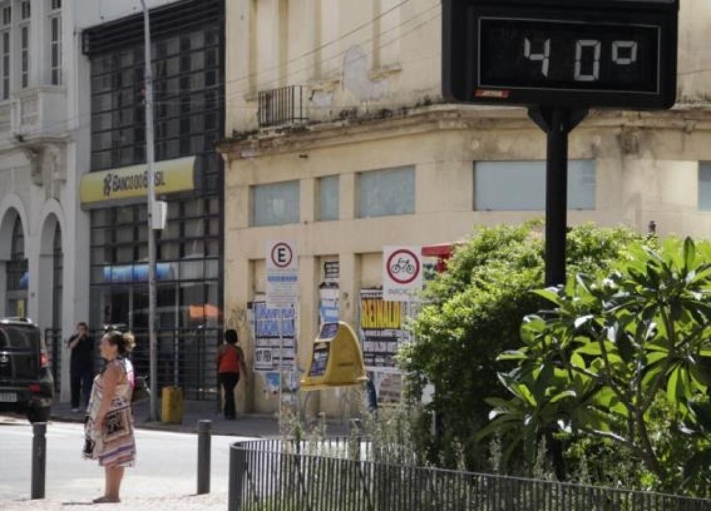 Início de fevereiro não repete inferno de 2014 e terá atenção ao mar