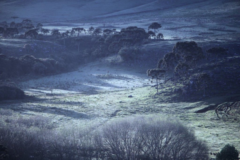 Frio perde força e chuva retorna