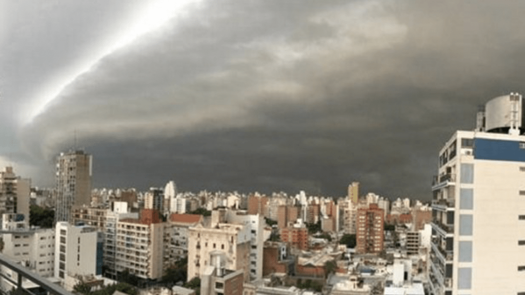 ***ALERTA*** Centro de baixa pressão trará chuva volumosa e temporais