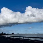 Sábado agradável começa frio