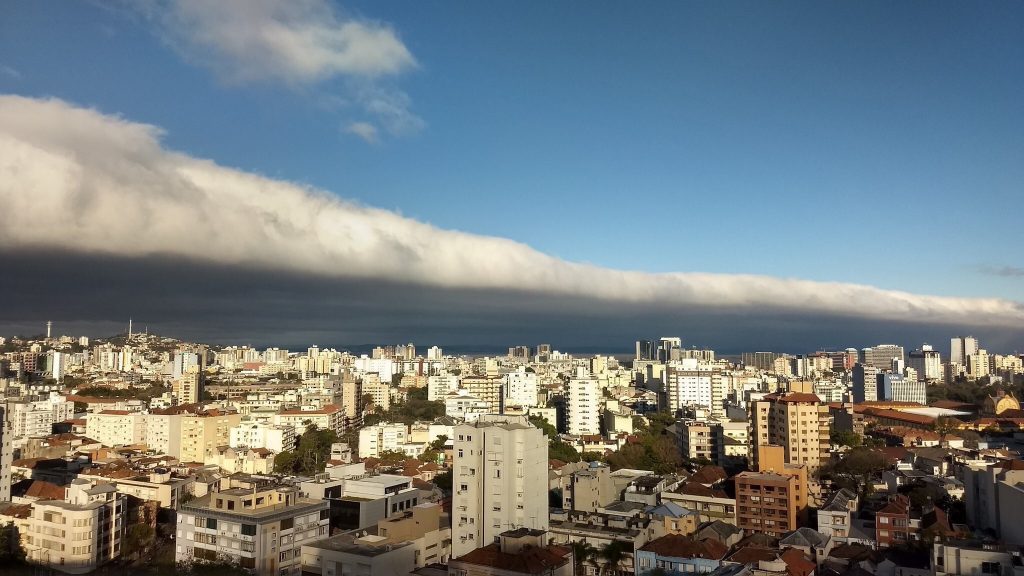 Vento forte marcou o domingo