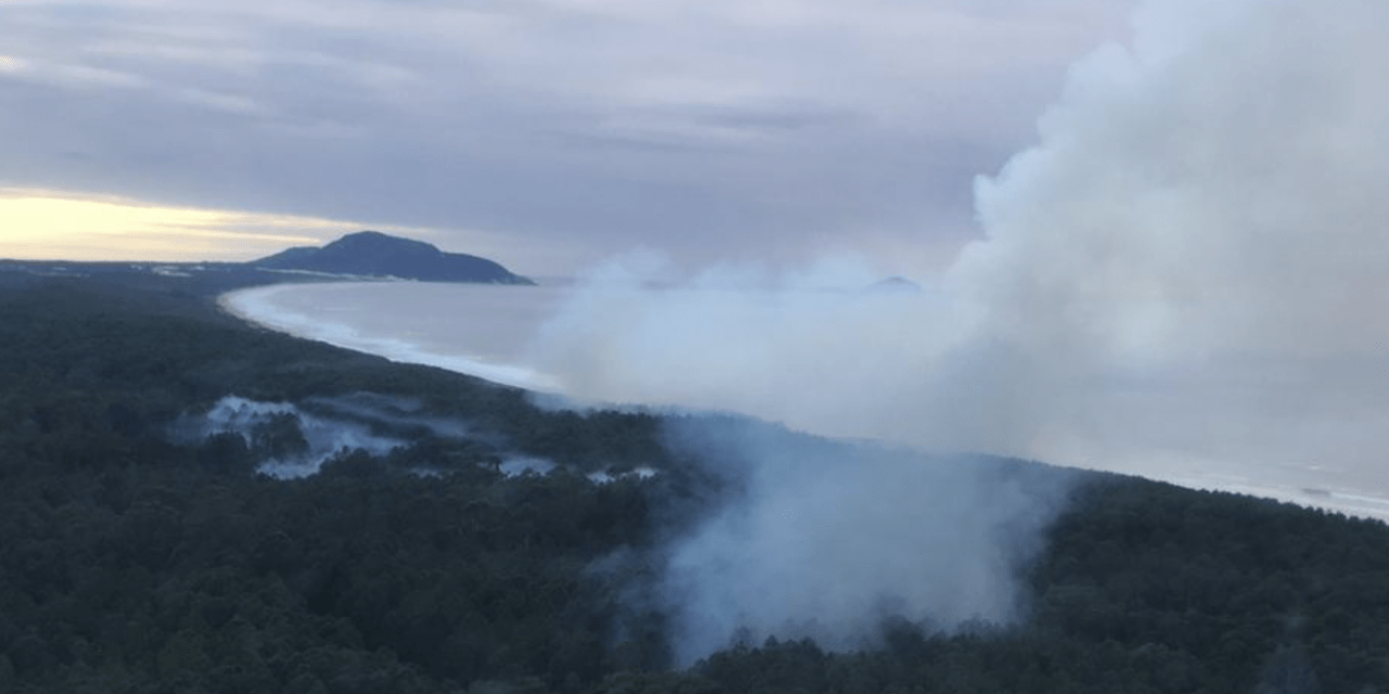 Região de Florianópolis sofre com incêndios em meio à estiagem