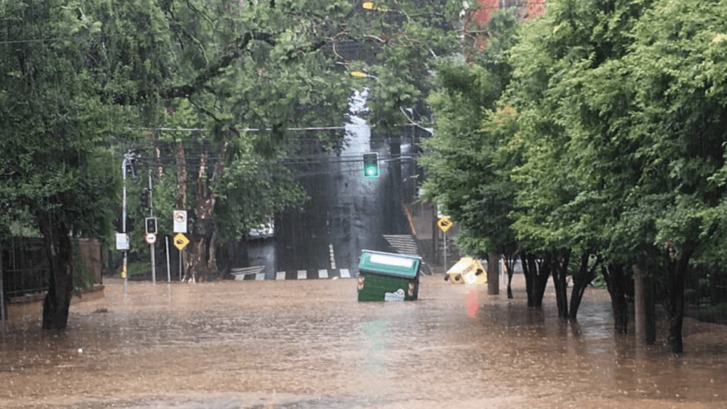 Chuva localmente forte e temporais isolados no Natal
