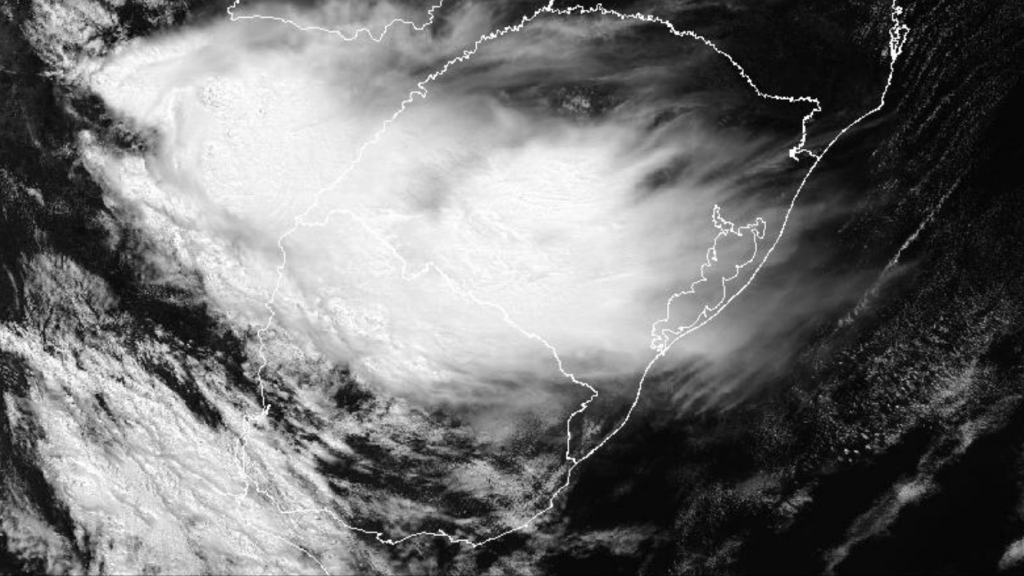 Frente quente hoje e frente fria amanhã