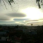 Raras nuvens lenticulares se formam na Grande Porto Alegre