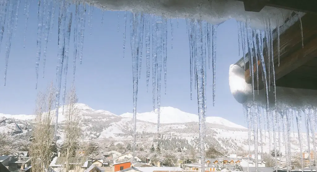 Massa de ar frio que trouxe -17°C na Patagônia chega ao Sul do Brasil