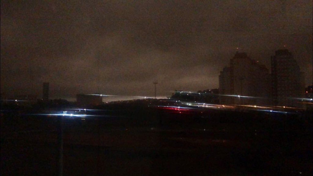 As queimadas e a escuridão na cidade de São Paulo