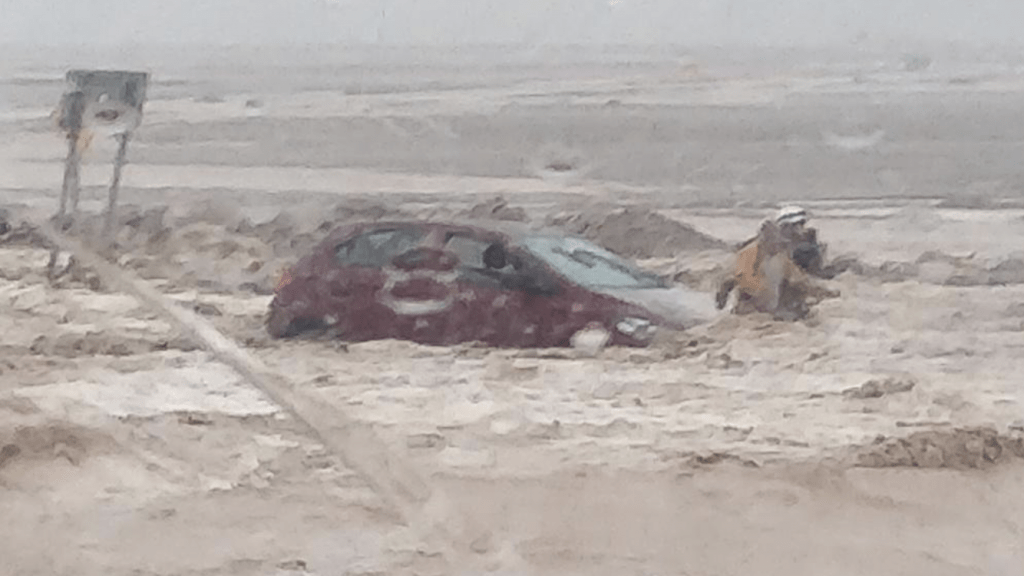 Atacama sofre com inundações, torrentes e temporais de raios