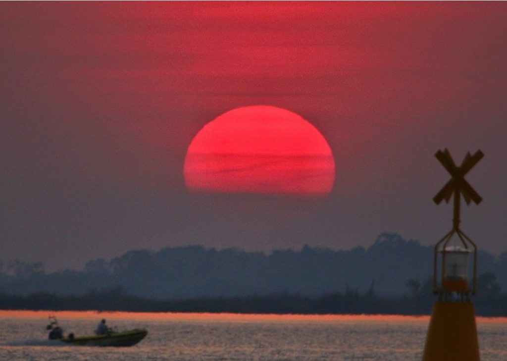 Calor seguirá no restante do feriadão
