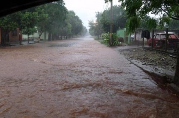 Chuva provoca alagamentos no Rio Grande do Sul e Santa Catarina