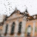 Porto Alegre: mais chuva em horas que em julho inteiro