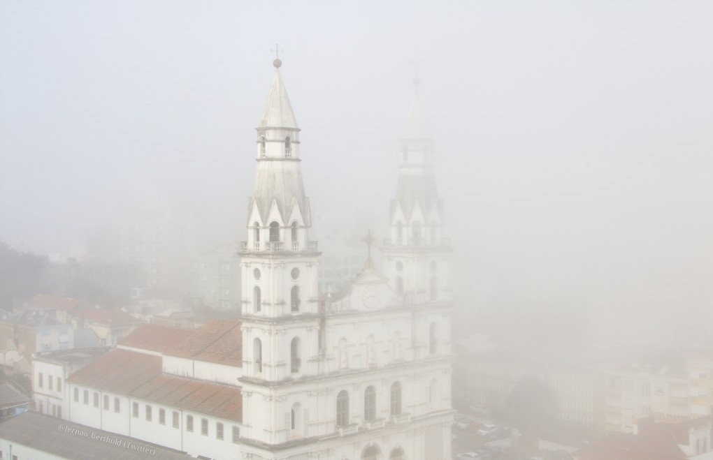 Frio e nevoeiro Frio e nevoeiro