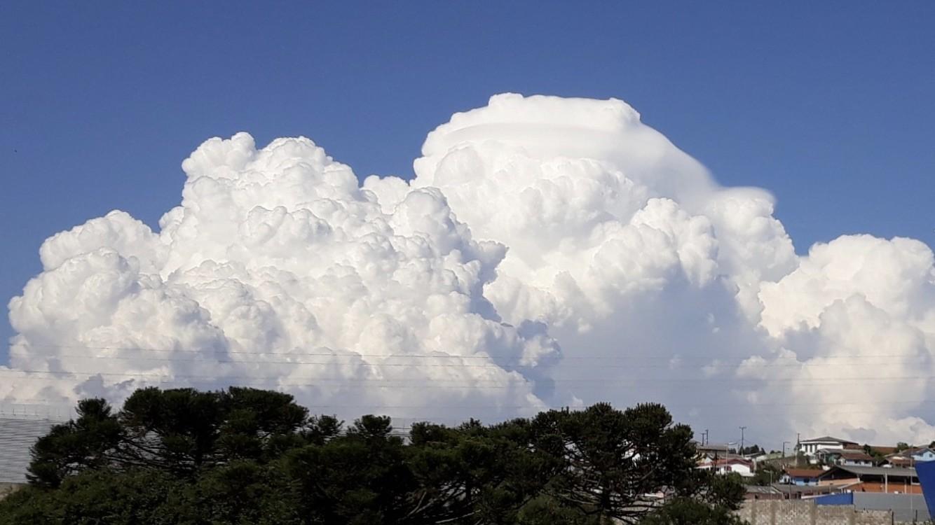 Regime de chuva do verão começa a se instalar no Brasil