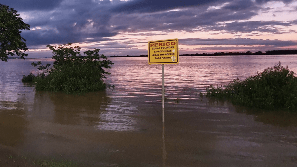 Condição não é mais de cheia do Lago Guaíba que baixa