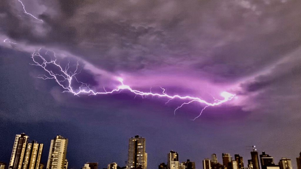 Chuva irregular e temporais isolados na Metade Norte