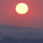 Dias muito quentes são comuns na climatologia de dezembro