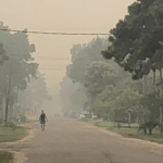 Incêndio no Uruguai cobre de fumaça cidades do Sul gaúcho