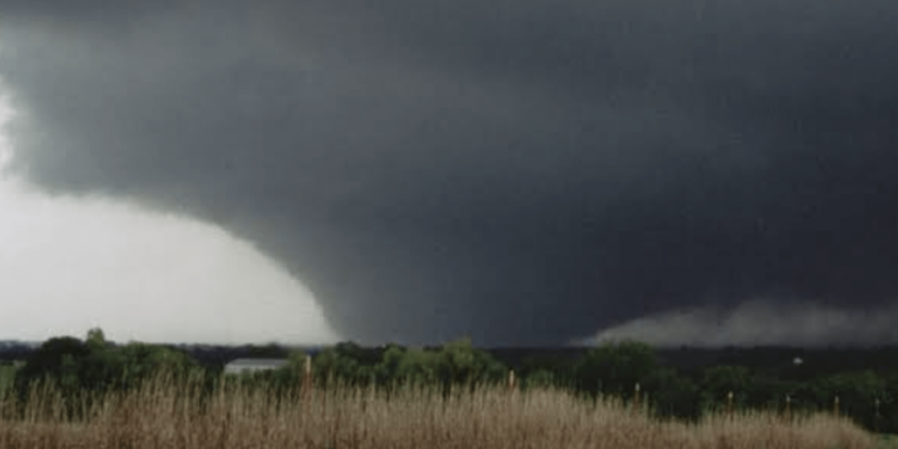 EUA: 140 tornados em 24 horas