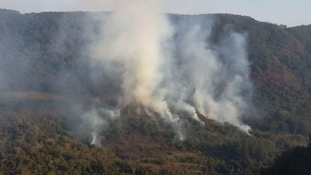 Bombeiros mobilizados por queimadas no Centro gaúcho