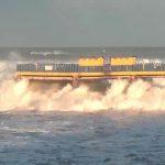 Forte ressaca atinge o litoral de Santa Catarina