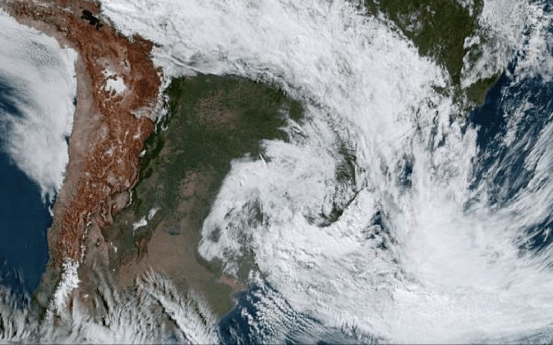 Ciclone traz vento acima de 80 km/h no Rio Grande do Sul