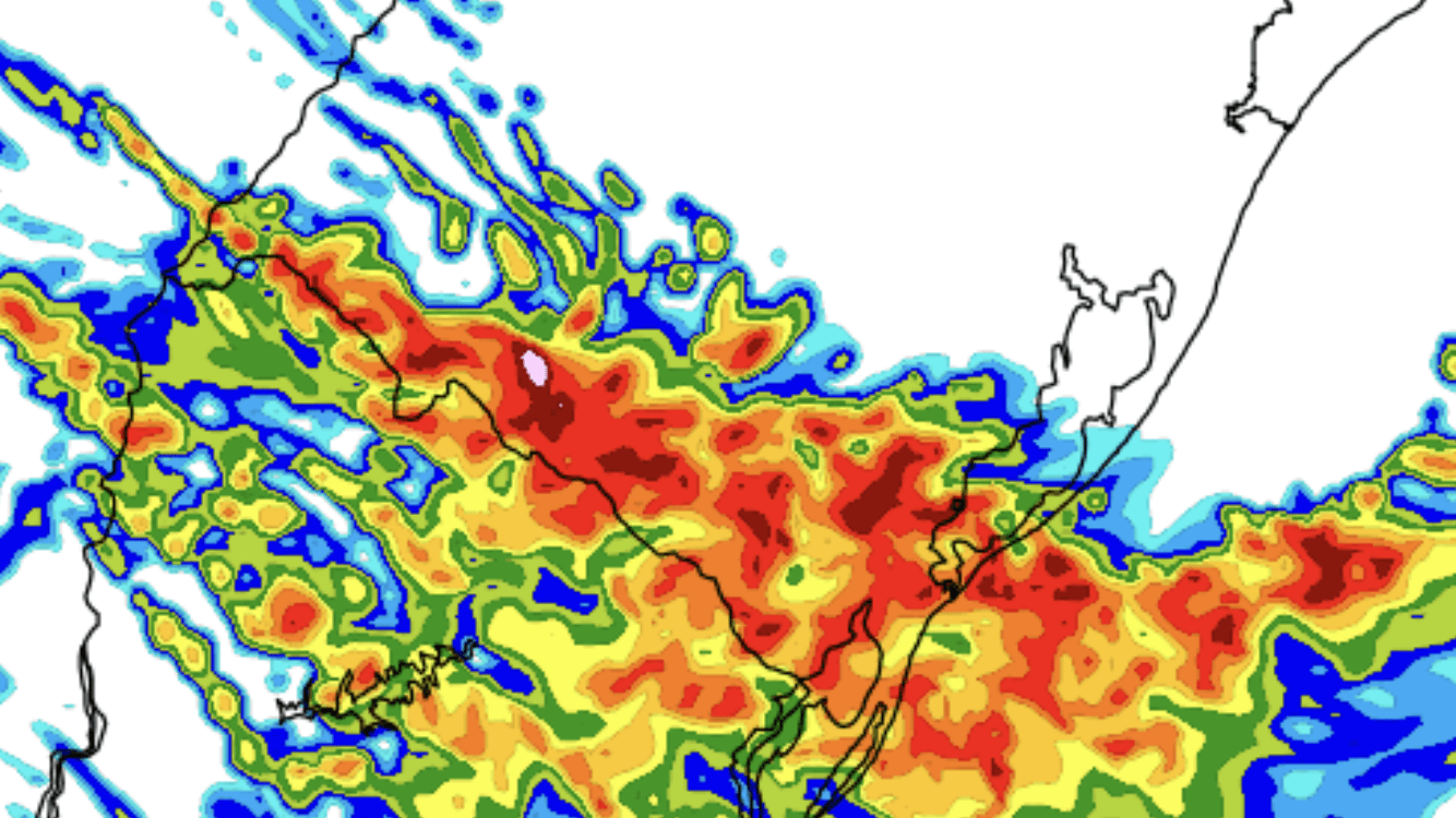 **ALERTA** Chuva excessiva, forte vento Norte e temporais