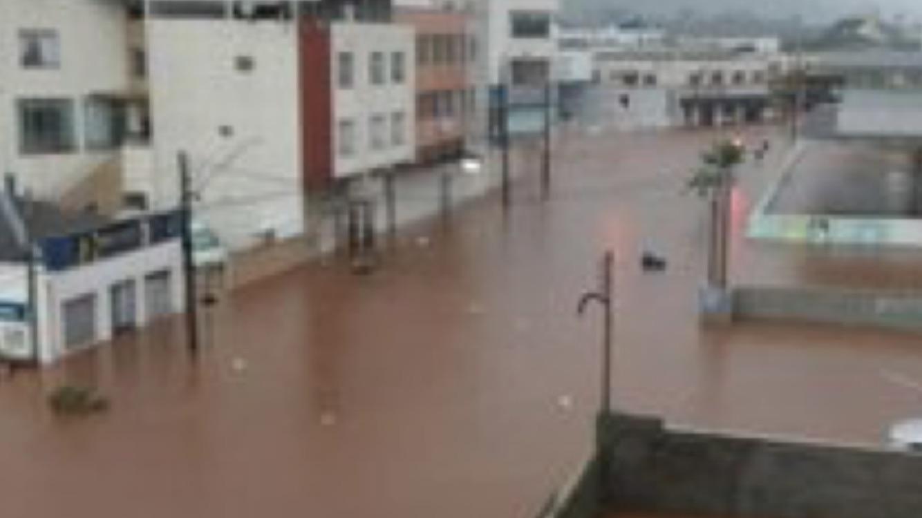 Muita chuva em Santa Catarina e no Paraná