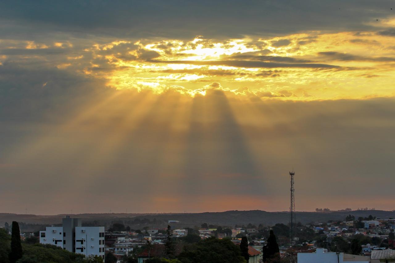 Veja a previsão do tempo para esta sexta-feira