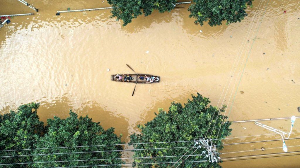 Os impressionantes números e imagens das enchentes na China