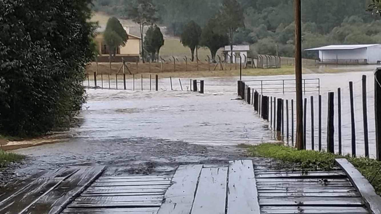Chuva acima de 200 mm e inundações no Rio Grande do Sul