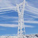 Neve e gelo derrubam torres de energia na Argentina