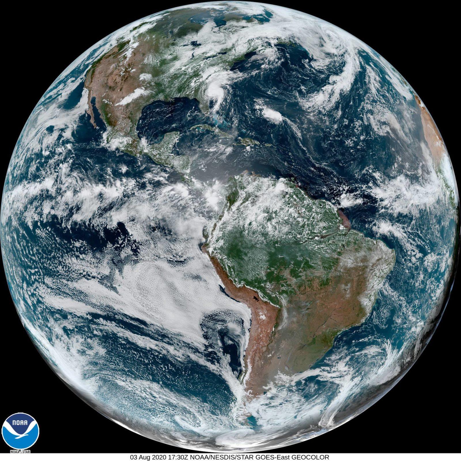 Previsão do tempo - Satélite mostra o tempo seco no Brasil - MetSul