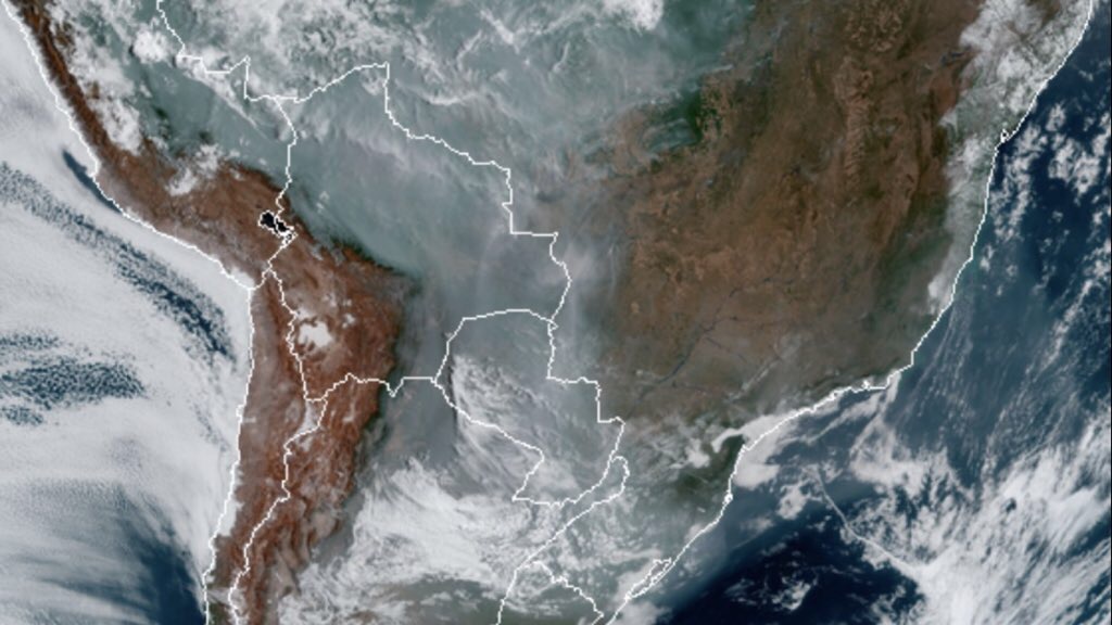 Muita fumaça de queimadas chegando ao Rio Grande do Sul