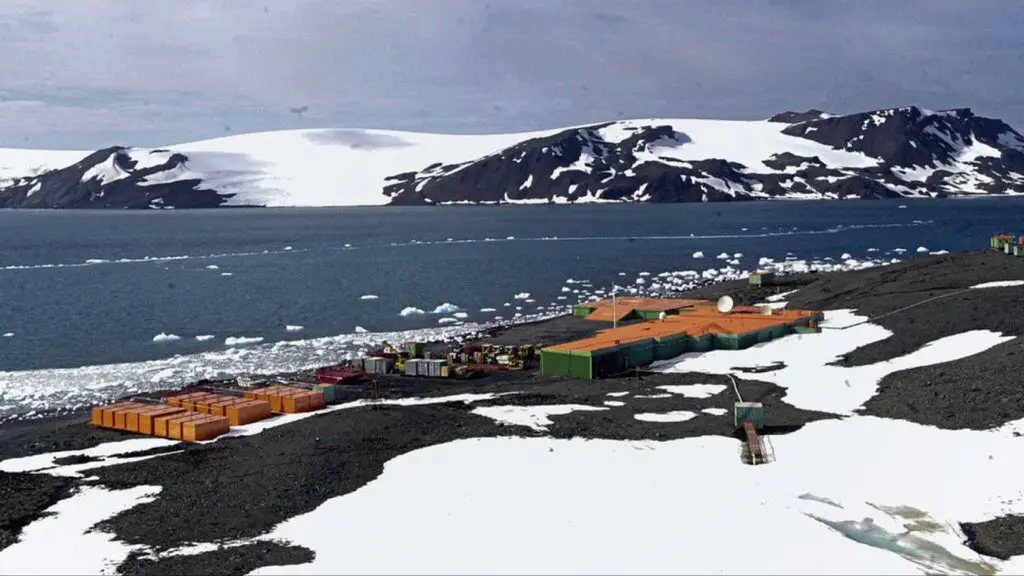 Onda “incomum” de terremotos atinge região da base polar do Brasil