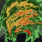 Furacão Delta toca terra nesta noite nos Estados Unidos