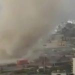 Tornado atinge devastado porto de Beirute