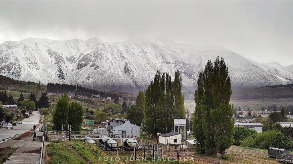 Ar polar a caminho do Sul do Brasil traz neve na Argentina