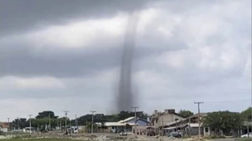 Tornado no Litoral Norte do Rio Grande do Sul