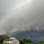 Temporais atingem interior gaúcho com estragos