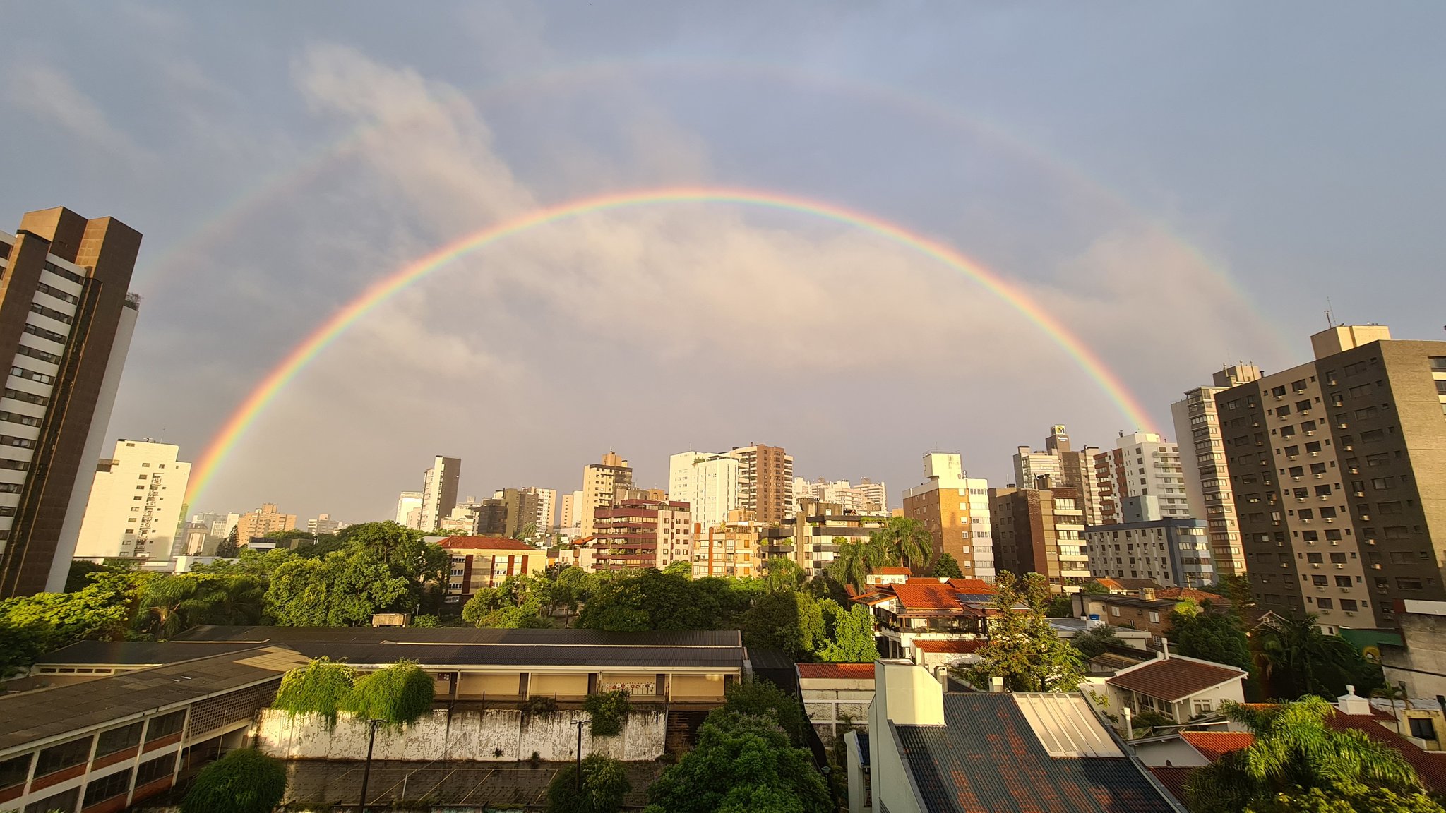 <span class="entry-title-primary">Quando o céu dá show</span> <h2 class="entry-subtitle">Sábado teve belas imagens de arco-íris no Litoral Norte gaúcho </h2>