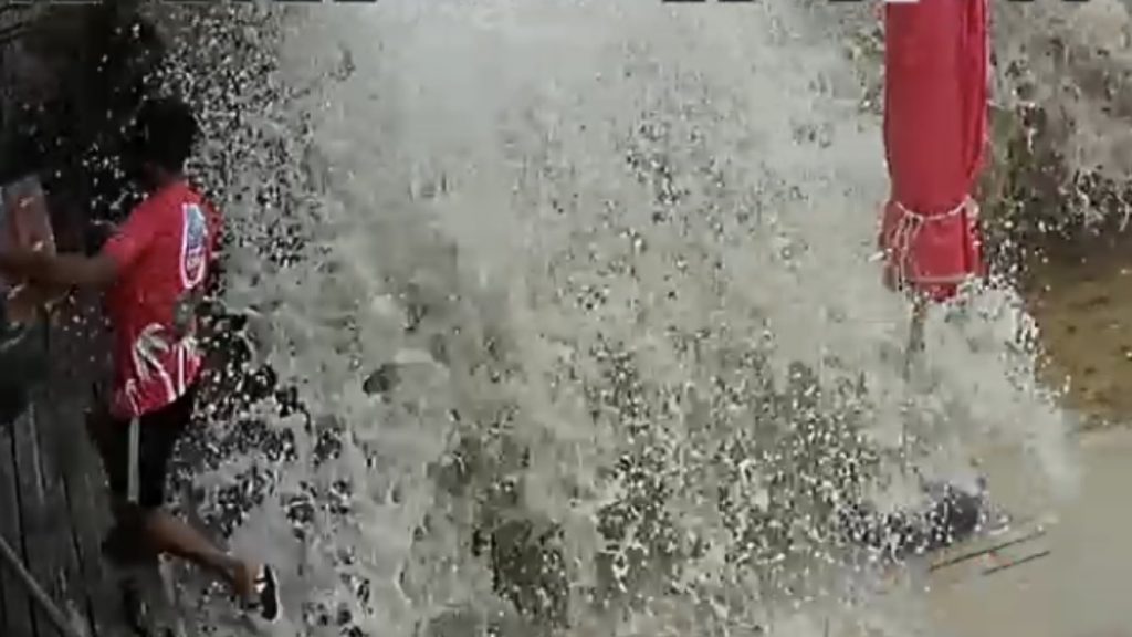 Mar em fúria