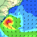 Significativa ressaca do mar e maré de tempestade