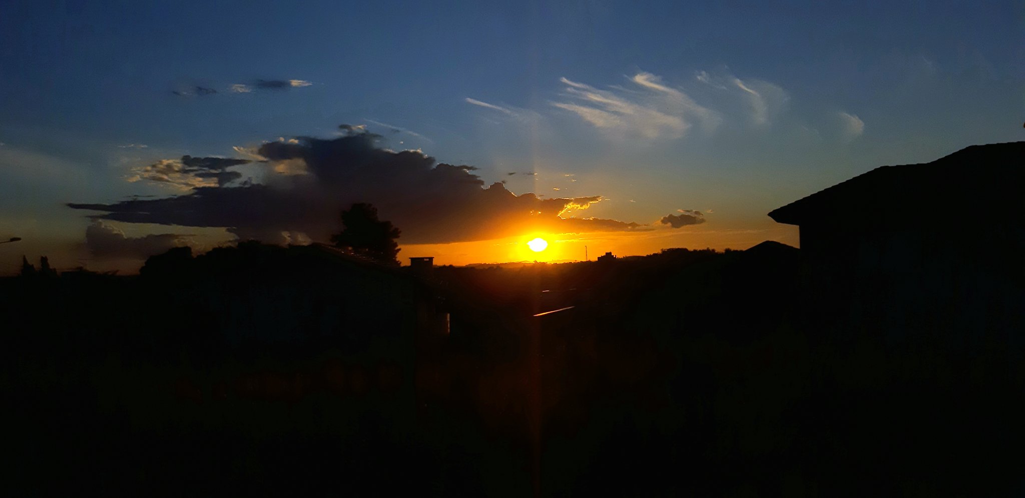 <span class="entry-title-primary">Veja a previsão do tempo para este sábado</span> <h2 class="entry-subtitle">Tarde de calor na maioria das regiões do Rio Grande do Sul </h2>