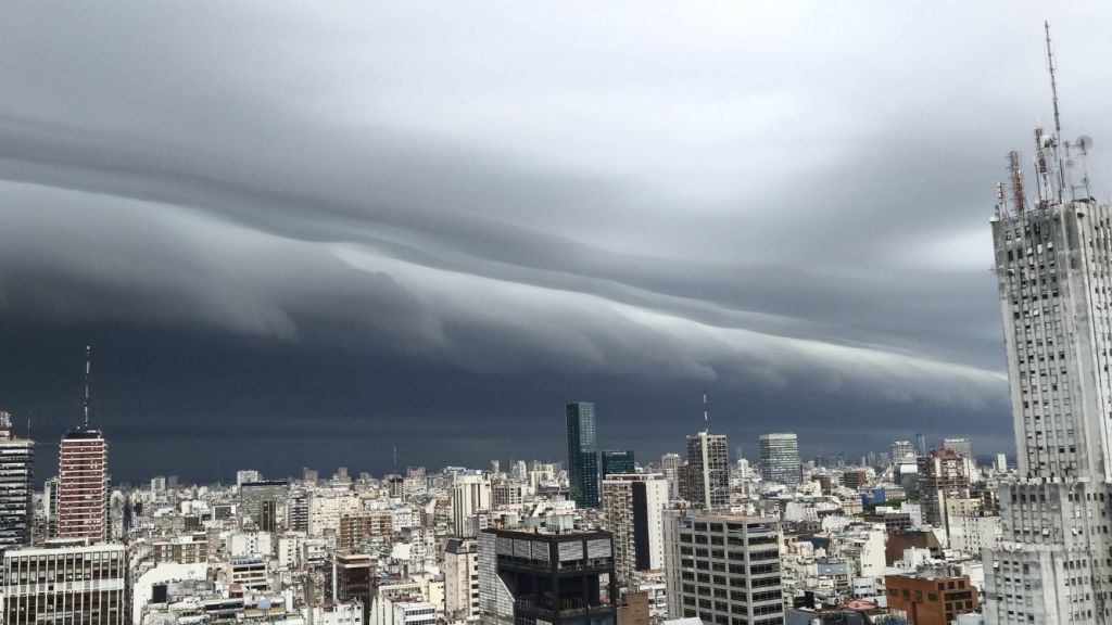 Fortes temporais na Argentina