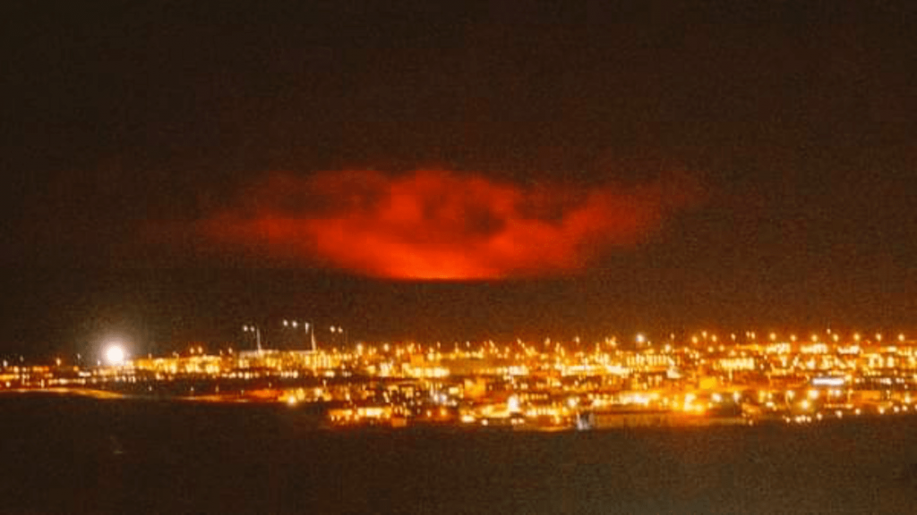 Vulcão Fagradalsfjall em erupção na Islândia