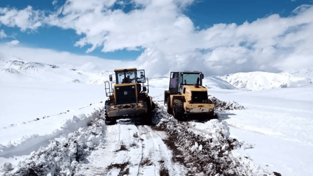 Outono chega com postais de neve na Argentina